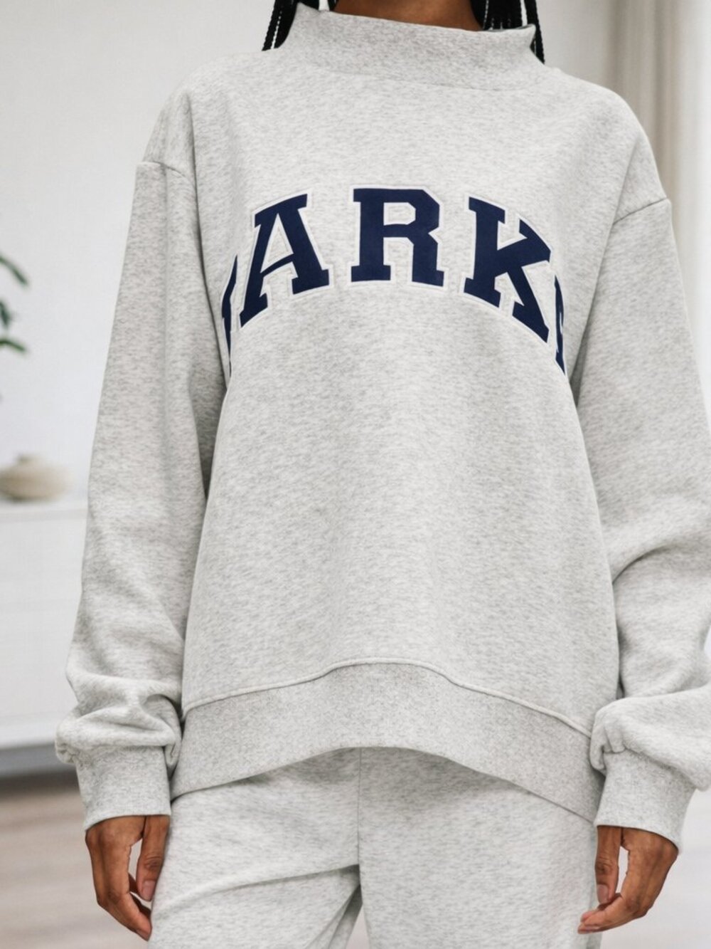 New Parke sweatshirt, grey, preppy style, denim blue lettering design 🎒